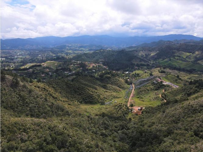 Lote en venta en Pantanillo, El Retiro, 1437 m² · foto 4 de 5