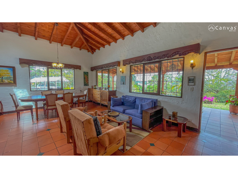 4BR Country House in San Antonio de Pereira (216 m²) for Sale - 3