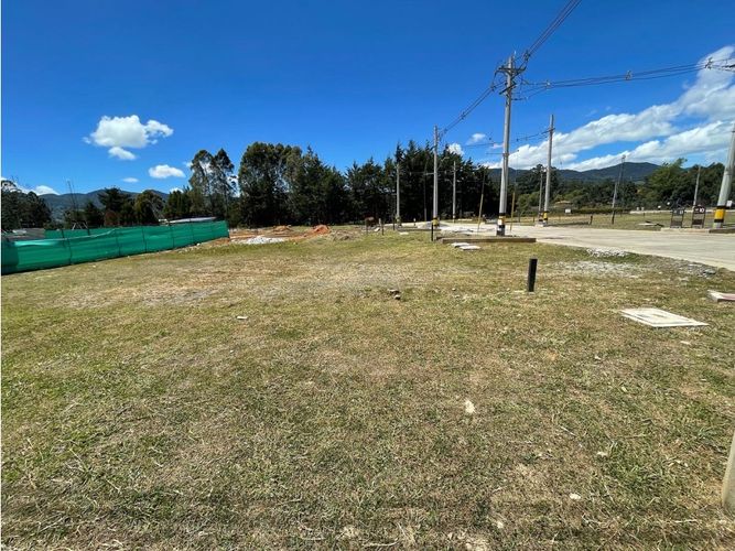 Lote en venta en La Ceja, 336 m² · foto 2 de 7