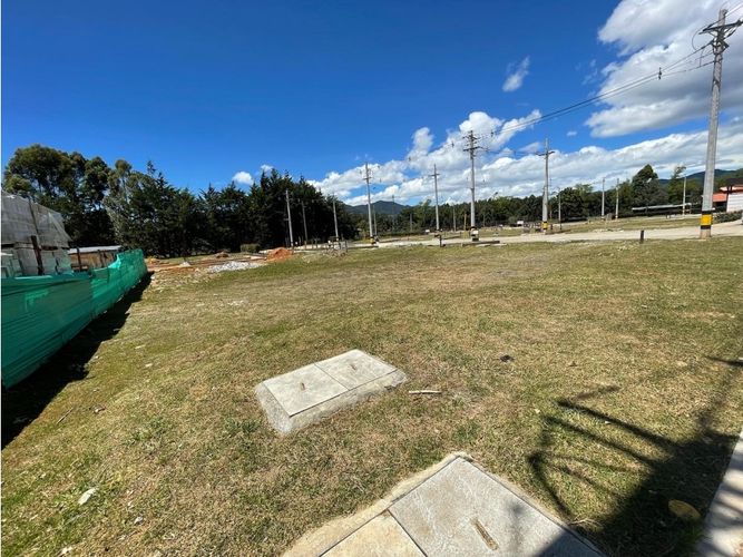 Lote en venta en La Ceja, 336 m² · foto 3 de 7