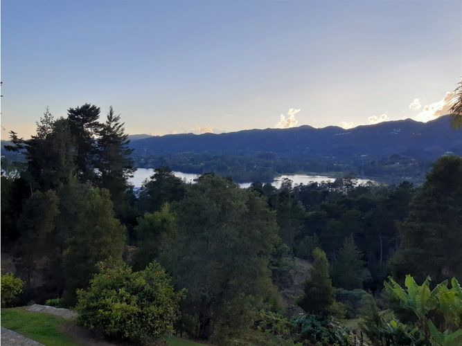 Casa de 3 alcobas en venta en Los Salados, El Retiro, 650 m² · foto 2 de 12