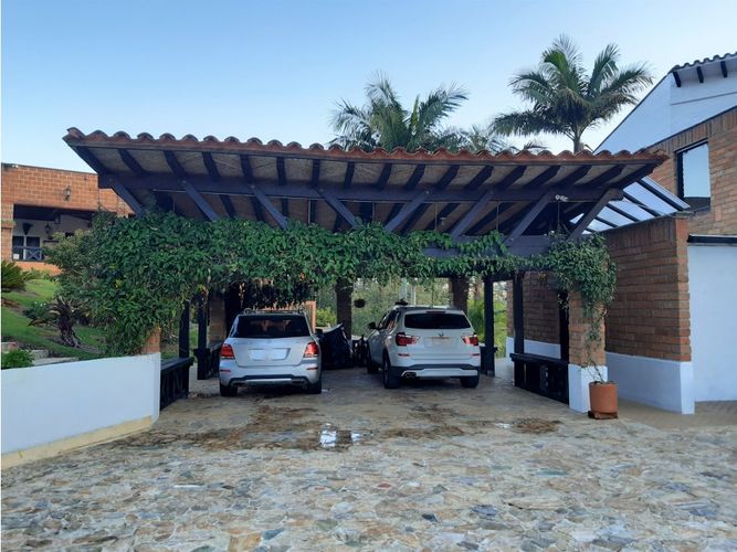 Casa de 3 alcobas en venta en Los Salados, El Retiro, 650 m² · foto 10 de 12