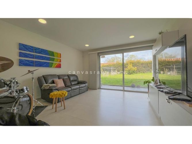 Casa de 5 alcobas en venta en Gualanday, Rionegro, 354 m² · foto 6 de 11