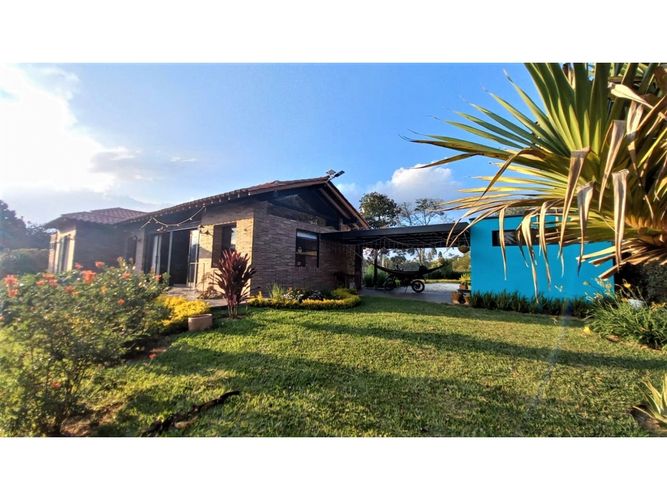 Finca en venta en Samaria, El Carmen de Viboral, 280 m² · foto 13 de 16