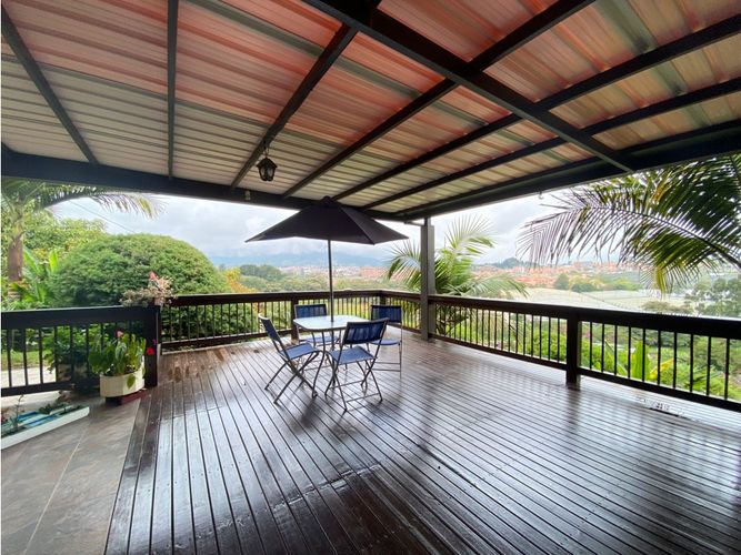 Finca en venta en La Palma, El Carmen de Viboral, 350 m² · foto 2 de 10
