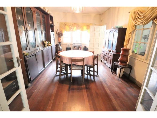 Casa de 5 alcobas en venta en Prado, Medellín, 367 m² · foto 2 de 13