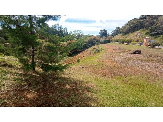 Lote en venta en So�Adora, El Carmen de Viboral, 3750 m² · foto 2 de 7
