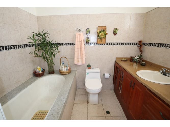 Casa de 5 alcobas en venta en Prado, Medellín, 367 m² · foto 12 de 13