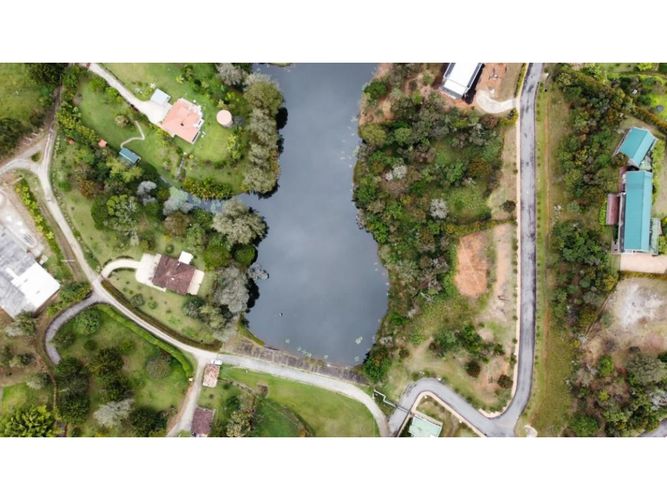 Lote en venta en So�Adora, El Carmen de Viboral, 3750 m² · foto 5 de 7