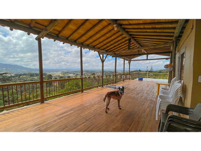 Finca en venta en Guarne, 250 m² · foto 4 de 16