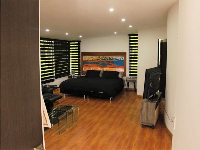 Casa de 3 alcobas en venta en Lomitas, La Ceja, 240 m² · foto 3 de 8