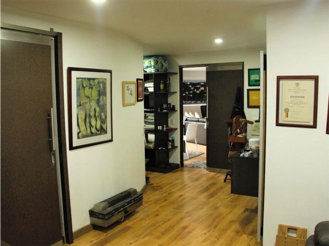 Casa de 3 alcobas en venta en Lomitas, La Ceja, 240 m² · foto 5 de 8