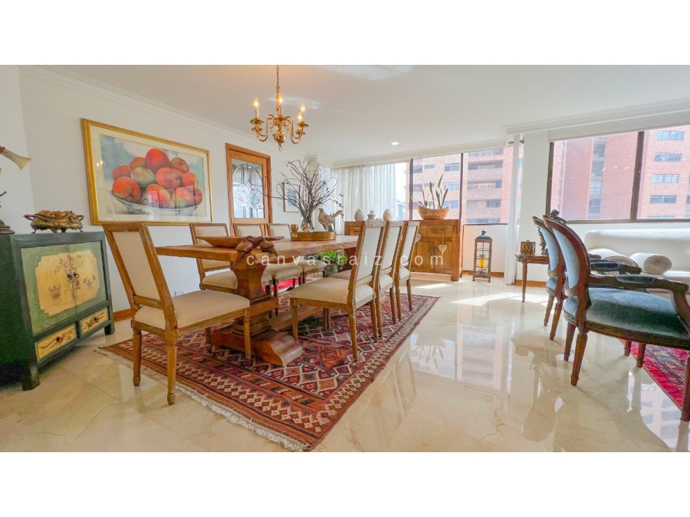 4BR Apartment in El Poblado (240 m²) for Sale - 2