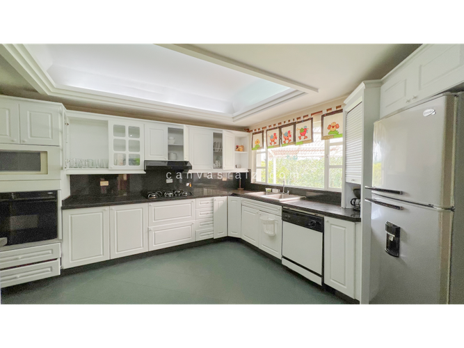 Casa de 6 alcobas en venta en El Campestre, Medellín, 550 m² · foto 5 de 13