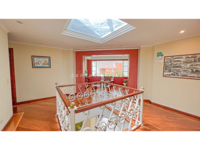 Casa de 6 alcobas en venta en El Campestre, Medellín, 550 m² · foto 8 de 13
