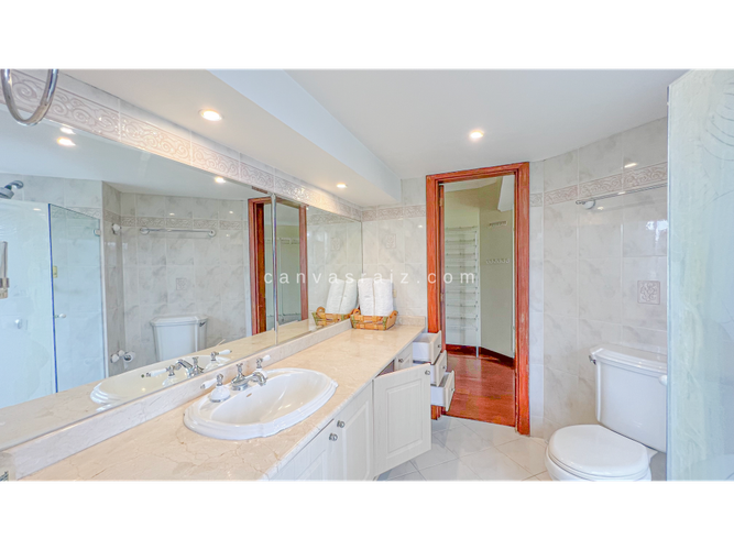 Casa de 6 alcobas en venta en El Campestre, Medellín, 550 m² · foto 11 de 13