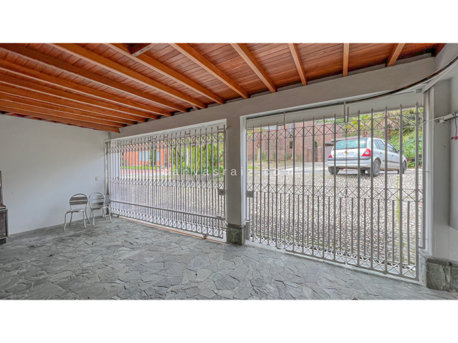 Casa de 6 alcobas en venta en El Campestre, Medellín, 550 m² · foto 12 de 13