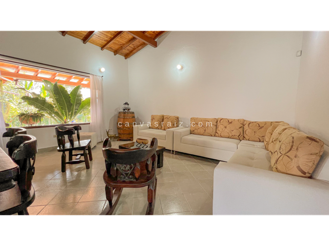 Finca en venta en Cascajo Abajo, Marinilla, 280 m² · foto 2 de 11