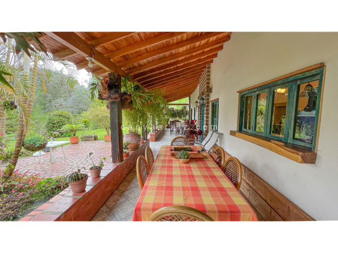 Finca en venta en El Retiro, 1100 m² · foto 5 de 18