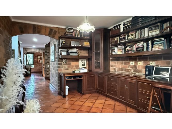 Casa en venta en Loma Del Esmeraldal, Envigado · foto 12 de 24
