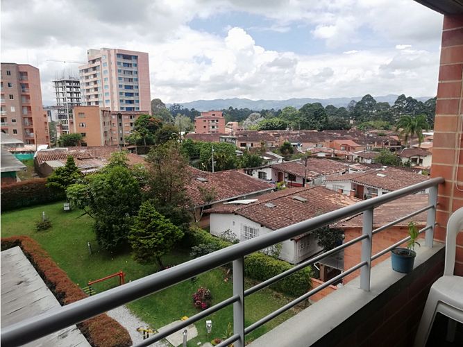 Apartamento de 3 alcobas en venta en Cascajo Abajo, Rionegro, 78 m² · foto 1 de 21