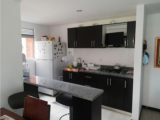 Apartamento de 3 alcobas en venta en Cascajo Abajo, Rionegro, 78 m² · foto 4 de 21