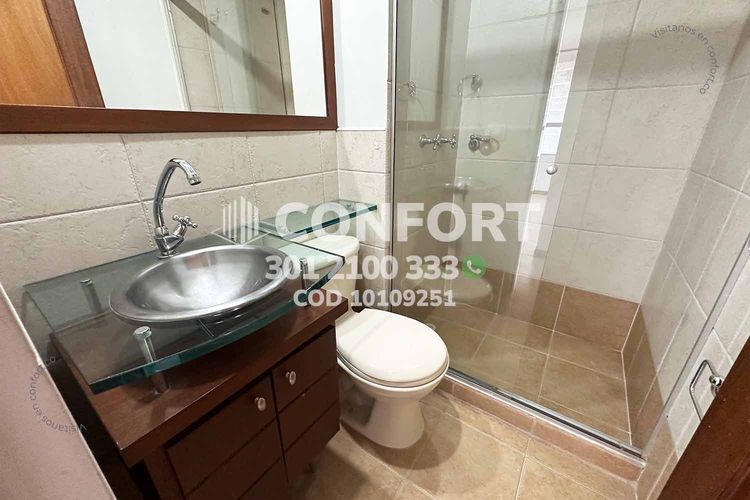 Apartamento de 3 alcobas en arriendo en Los Balsos, Medellín, 117 m² · foto 14 de 24