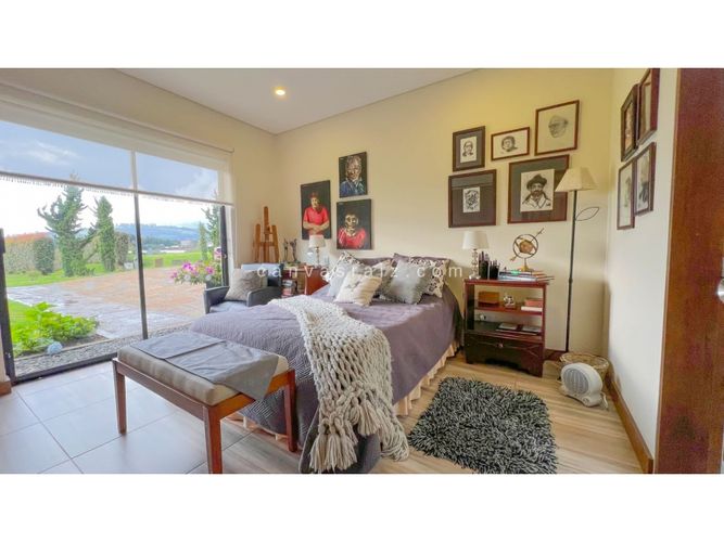 Casa de 4 alcobas en venta en Las Palmas, Envigado, 364 m² · foto 15 de 16