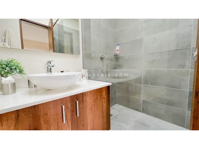 Casa de 4 alcobas en venta en Las Palmas, Envigado, 364 m² · foto 16 de 16