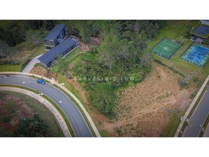 Lote en venta en Escobero, Envigado, 1478 m² · foto 4 de 6