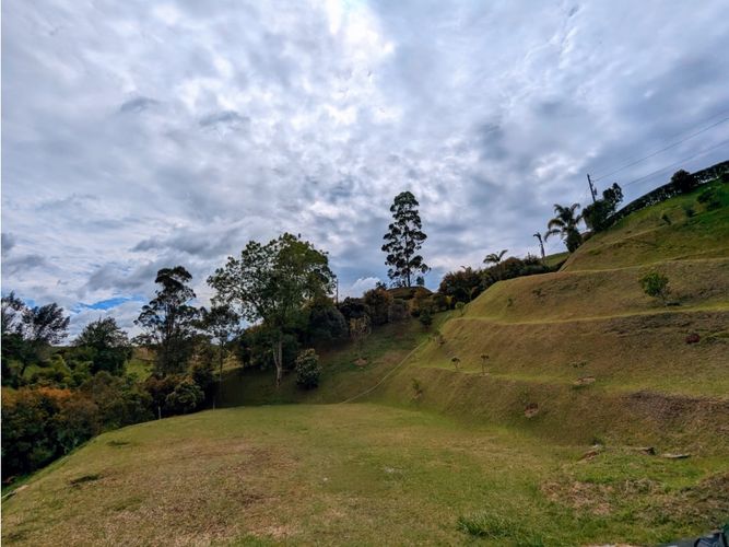 Lote en venta en El Salado, El Carmen de Viboral, 3456 m² · foto 2 de 6