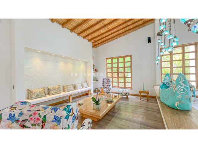 Casa de 4 alcobas en venta en El Tambo, La Ceja, 430 m² · foto 3 de 17
