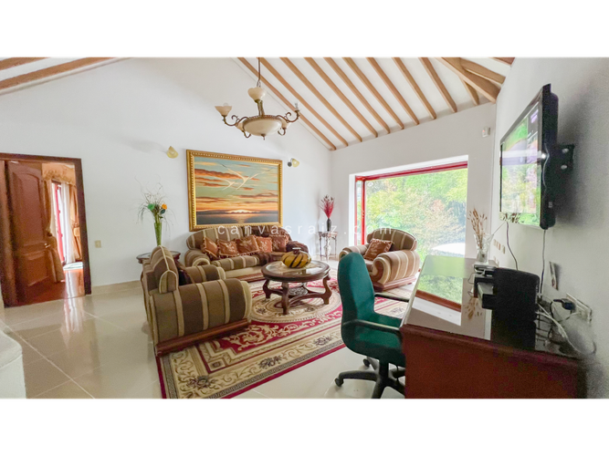 Casa de 8 alcobas en venta en El Poblado, Medellín, 860 m² · foto 9 de 16