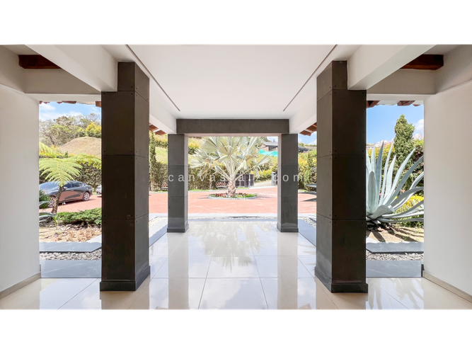 Casa de 4 alcobas en venta en La Mosquita, Rionegro, 394 m² · foto 18 de 19