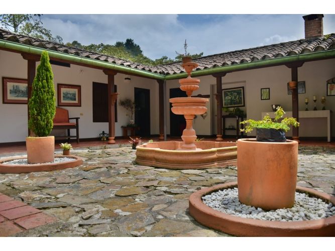 Finca en venta en La Convencion, Rionegro, 400 m² · foto 3 de 13