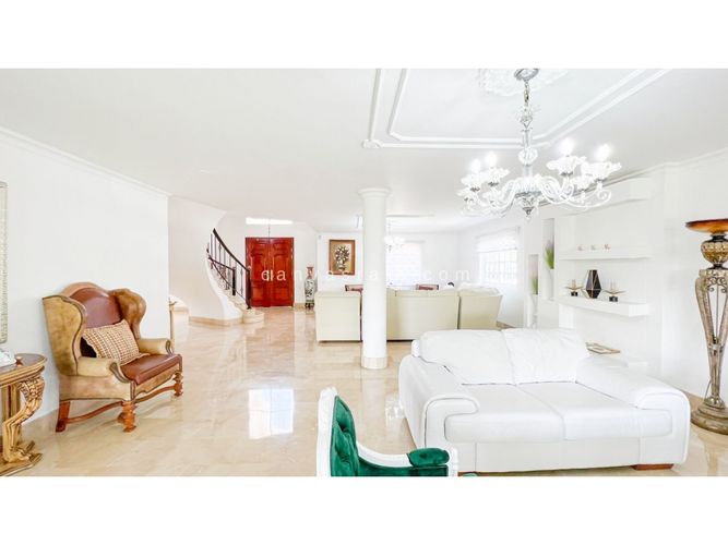 Casa de 5 alcobas en venta en El Tesoro, Medellín, 450 m² · foto 7 de 21