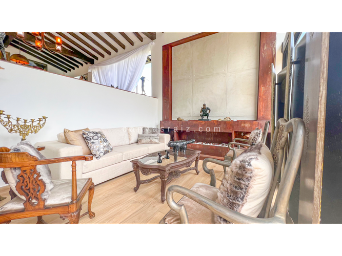 Casa de 4 alcobas en venta en Guamito, La Ceja, 430 m² · foto 3 de 21