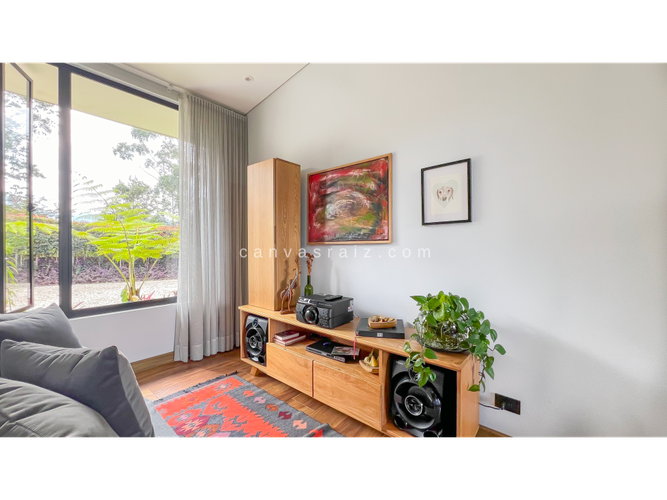 Casa de 4 alcobas en venta en Guamito, La Ceja, 266 m² · foto 12 de 21