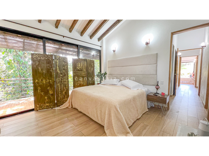 Casa de 4 alcobas en venta en Guamito, La Ceja, 430 m² · foto 10 de 21