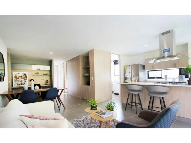 Apartamento de 2 alcobas en venta en Ub. Monteverde, Rionegro, 82 m² · foto 2 de 12