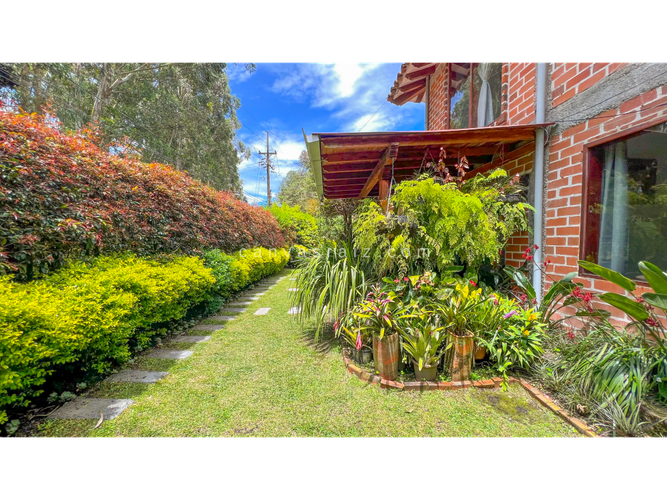 Edificio en venta en Llano Grande, Rionegro, 850 m² · foto 5 de 21
