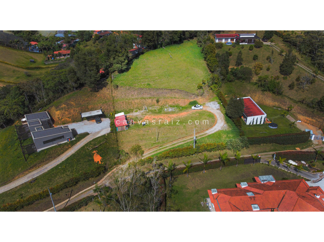 Lote en venta en Santa Ana, El Carmen de Viboral, 2976 m² · foto 4 de 6