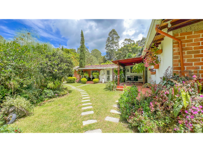 Edificio en venta en Llano Grande, Rionegro, 850 m² · foto 6 de 21