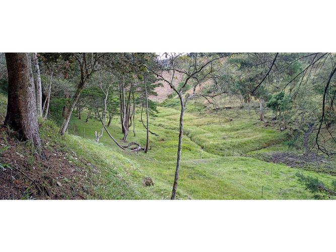 Finca en venta en La Hondita, Guarne, 200 m² · foto 9 de 11