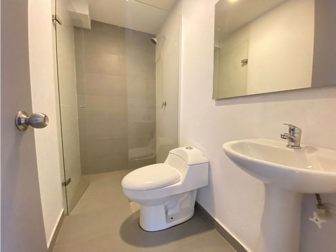 Apartamento de 2 alcobas en venta en La Ceja, 54 m² · foto 4 de 8
