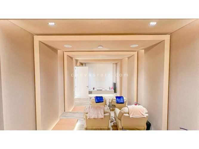 Casa de 5 alcobas en venta en Escobero, Envigado, 614 m² · foto 9 de 19