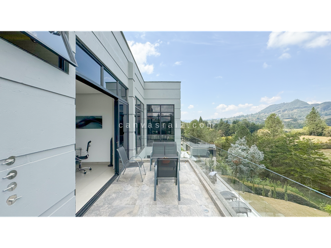 Casa de 4 alcobas en venta en Quirama, El Carmen de Viboral, 660 m² · foto 14 de 21