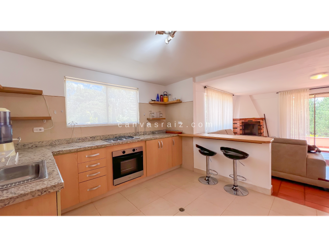 Casa de 4 alcobas en venta en El Cerro, El Carmen de Viboral, 196 m² · foto 4 de 18