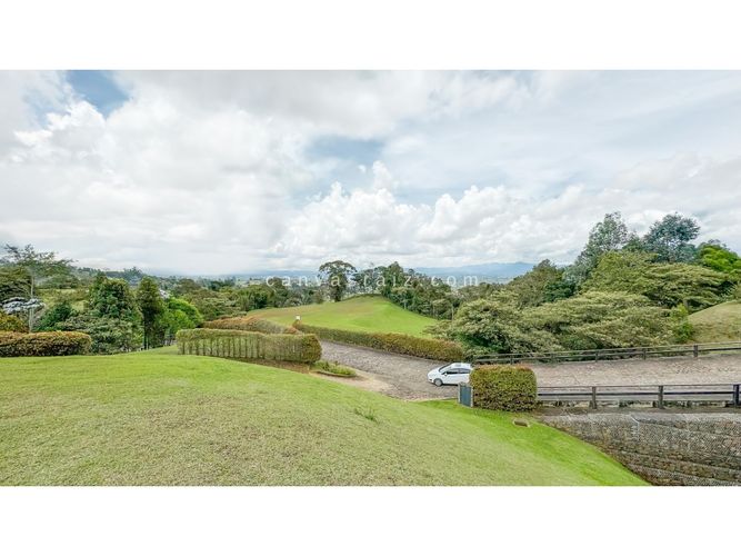 Lote en venta en El Tablazo, Rionegro, 5043 m² · foto 4 de 8