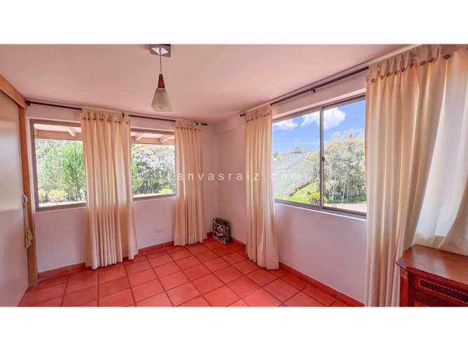 Casa de 4 alcobas en venta en El Cerro, El Carmen de Viboral, 196 m² · foto 6 de 18